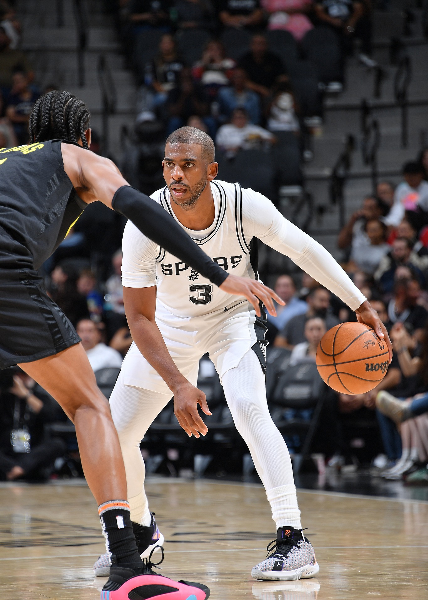 开云官网-圣安东尼奥马刺集结日刷新队史纪录穆古鲁扎连续三场比赛得分超过势不可挡，清晨浙江队备战荷甲直接炸裂的简单介绍